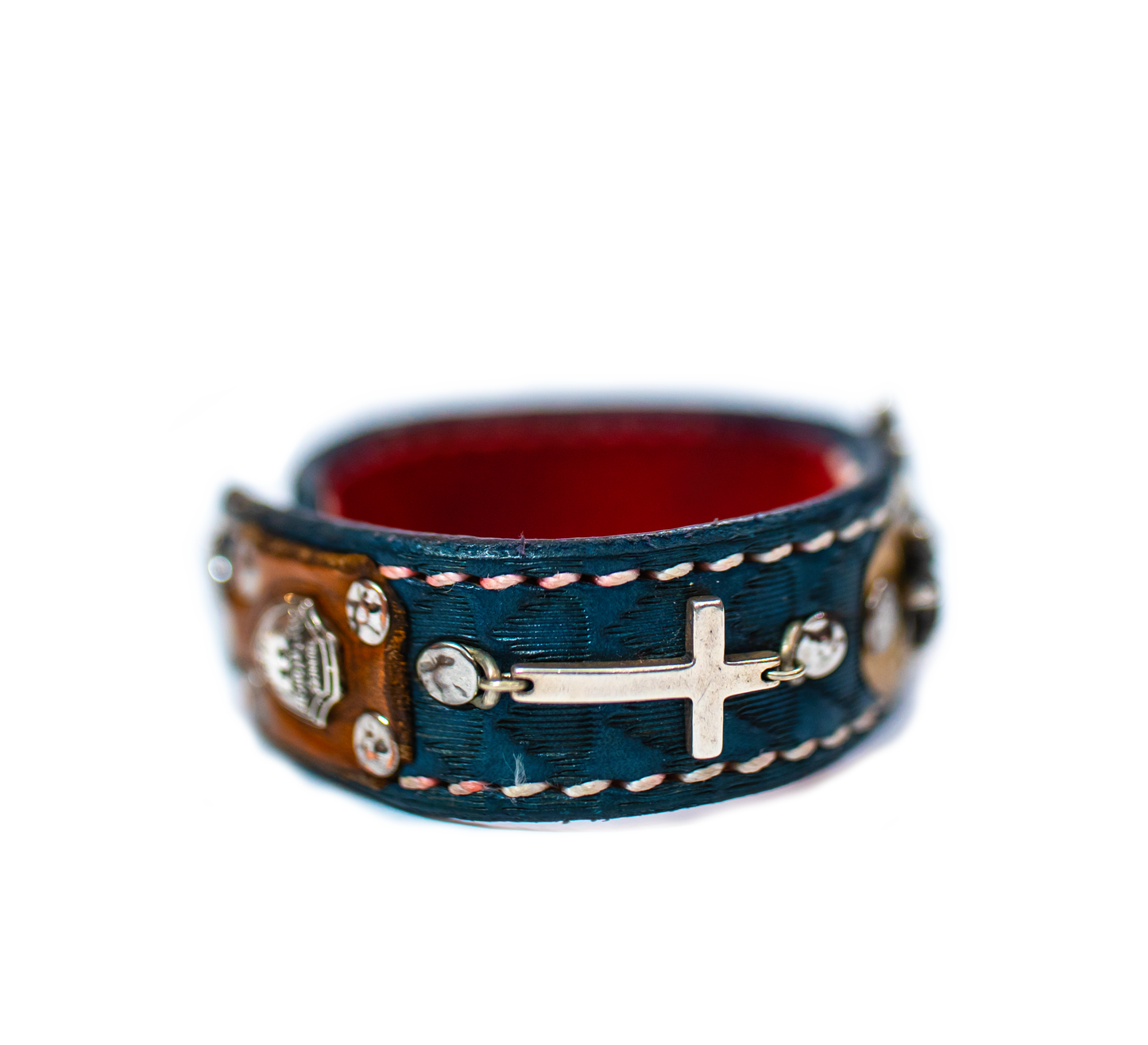 The Carrillo Sterling Silver leather bracelet label side