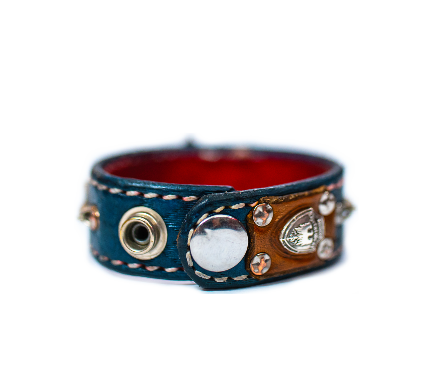The Carrillo Sterling Silver Leather bracelet back side