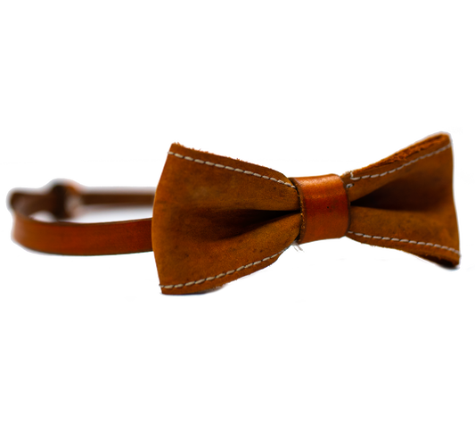 Leather bow tie - front