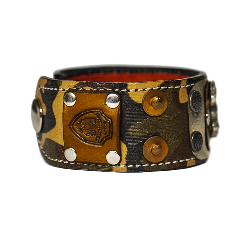 The Steed Camo Leather Label Side
