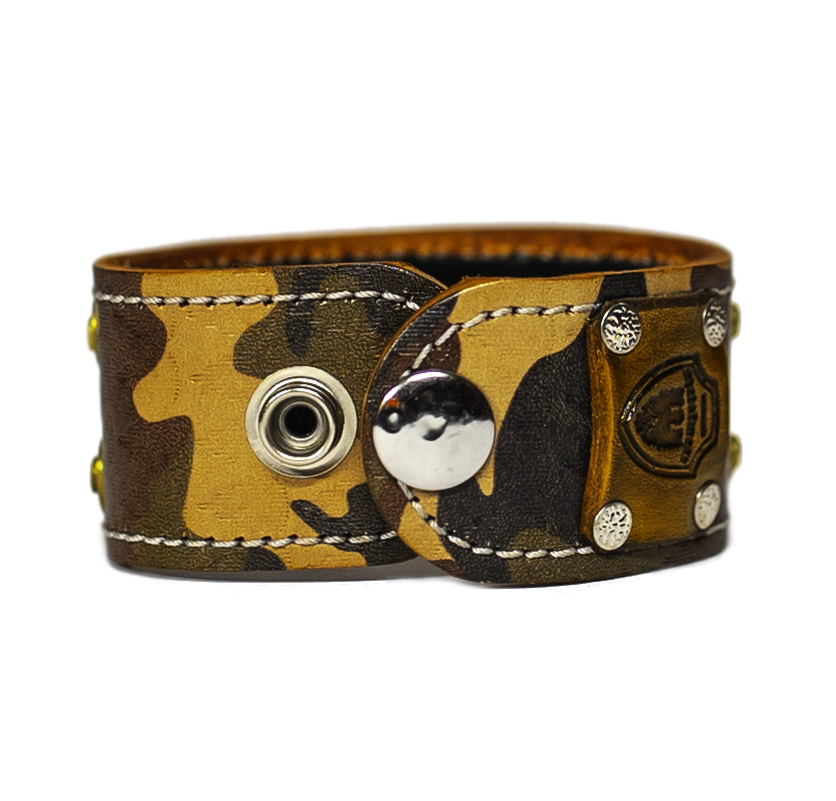 The Steed Camo Leather