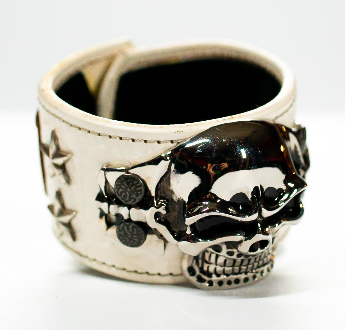 The Big Skull White Leather Cuff top view